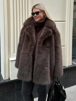 ZADORIN Luxury Winter Furry Warm Faux Fur Coat Woman Lapel Mid Long Soft Fluffy Jacket Faux Fur Coats Woman Clothes Outerwears