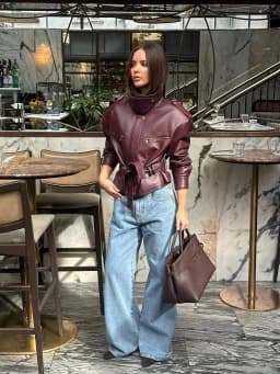 Solid Burgundy Waist Cinching Jacket Women Fashion Lace Up Stand Collar Zipper Bucket Short Jackets 2025 Lady High Street Coat