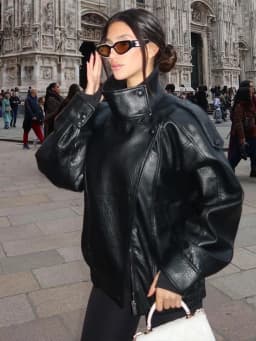 HH 2026 Women Trend Pu Leather Black Coats Stand Collar Long Sleeve Zipper Jacket Woman Fashion Vintage High Street Pu Jackets