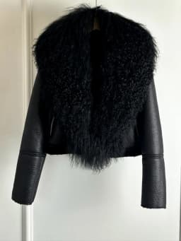2025 Winter Women Warm Faux Leather Sheepskin Coat Female Zipper Slim Streetwear Moto Biker Jacket Large Real Wool Fur Collar