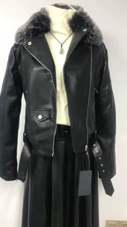 2026 Hot Fashion Women New Winter Warm Faux Leather Jackets with Fur Collar Belt Ladies Thick Black Moto & Biker Outerwear Coats