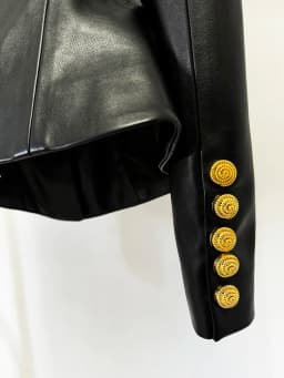 HIGH STREET Newest 2026 Designer Jacket Women's Slim Fitting Snail Button Artificial Leather Blazer