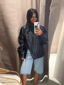 Street Metal Buckle Short Leather Jackets Women Solid Lapel Zipper Long Sleeve Warm Coats 2025 Autumn Lady Chic Thick Outwears