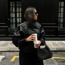 New Autumn Winter Women's Faux Leather Jacket Outerwear ZR Style Short Coat Warm Polyester Fiber Zipper Long Sleeve Coat