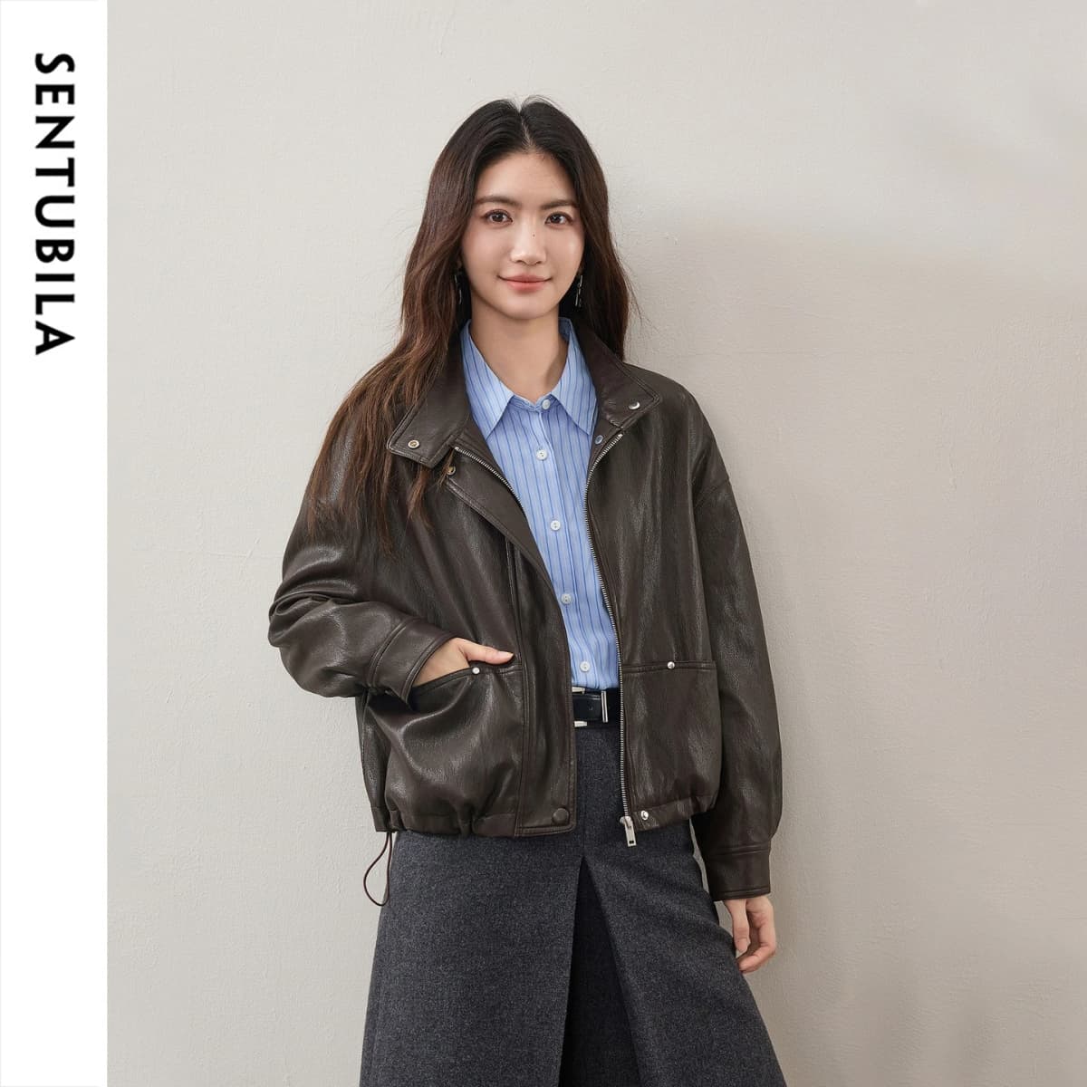 SENTUBILA Women's Retro PU Jacket Motorbike Style Loose Drop Shoulder Cropped Coat 2026 Autumn Trendy Outerwear Ladies W63GA7905