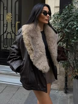 2026 Winter Women Loose Faux Leather Jacket Fashion Removed Big Fur Collar Causal Coat High Street Double Breasted Outwear