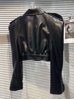 DEAT Streetwear Pocket PU Leather Black Coat For Women Long Sleeve Single Breasted Lapel Jacket 2024 Autumn New Female 11XX5280