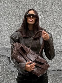 Street Women's Short Leather Jacket Slim Waist Cinched Lapel Long Sleeve Zipper Female Coat 2026 Autumn Lady Fashion Jackets