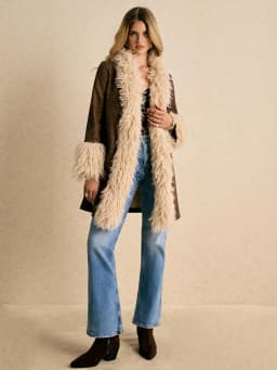 Women Winter Faux Suede Coat Long Fluffy Faux Fur Trim Boho 70s Vintage 2026 New Western Streetwear Outerwear