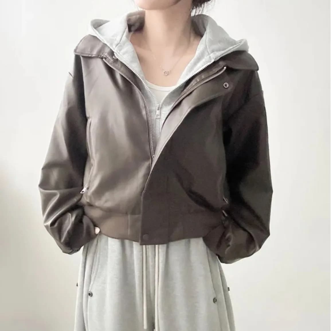 Women's Casual Chic Loose Patchwork Hoodie Jacket Autumn Winter Leather Coat Top Long Sleeve Short Length Other Material 100%