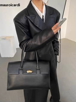Mauroicardi Autumn Long Black Fitted Soft Pu Leather Trench Coat for Women Shoulder Pads Double Breasted Luxury European Clothes