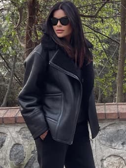 Suninheart Sheepskin Coat for Women Black New Outerwear Winter Warm Faux Leather Jacket Coat Insulated New in Jackets & Coats