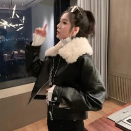 New Vintage Winter Leather Jacket Women Black Biker Coat Female Windbreak 2021 Lamb Fur Collar Thick Jacket