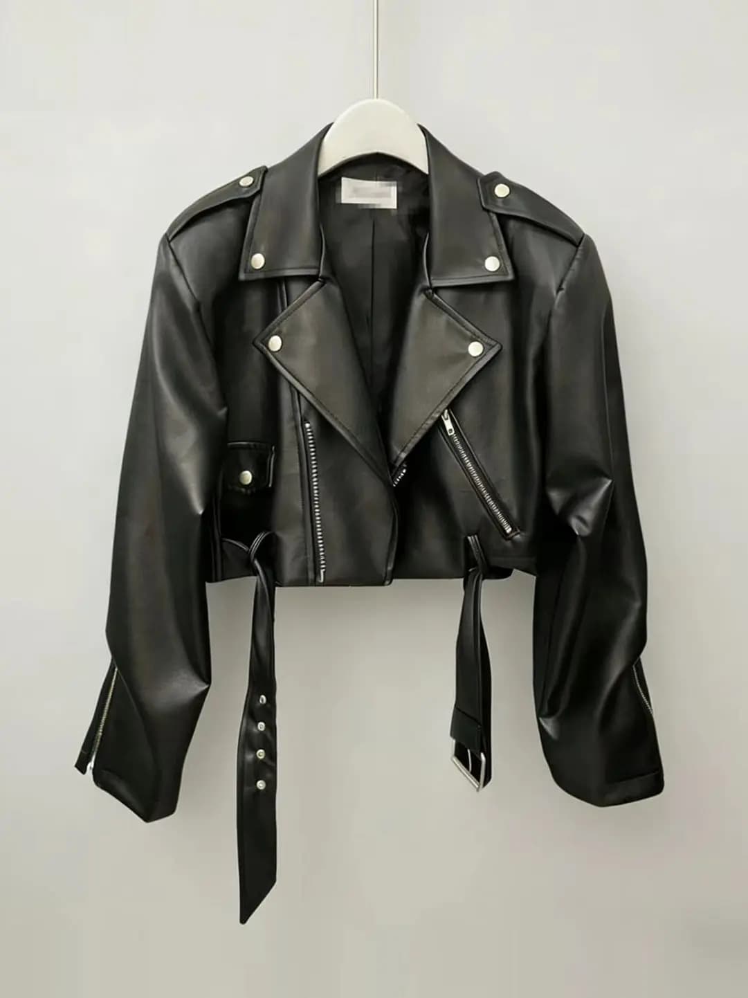 Black Zipper Motorcycle Leather Jacket Women's Short Style 2026 Spring New Design PU Short Coat Versatile Youth Fashion