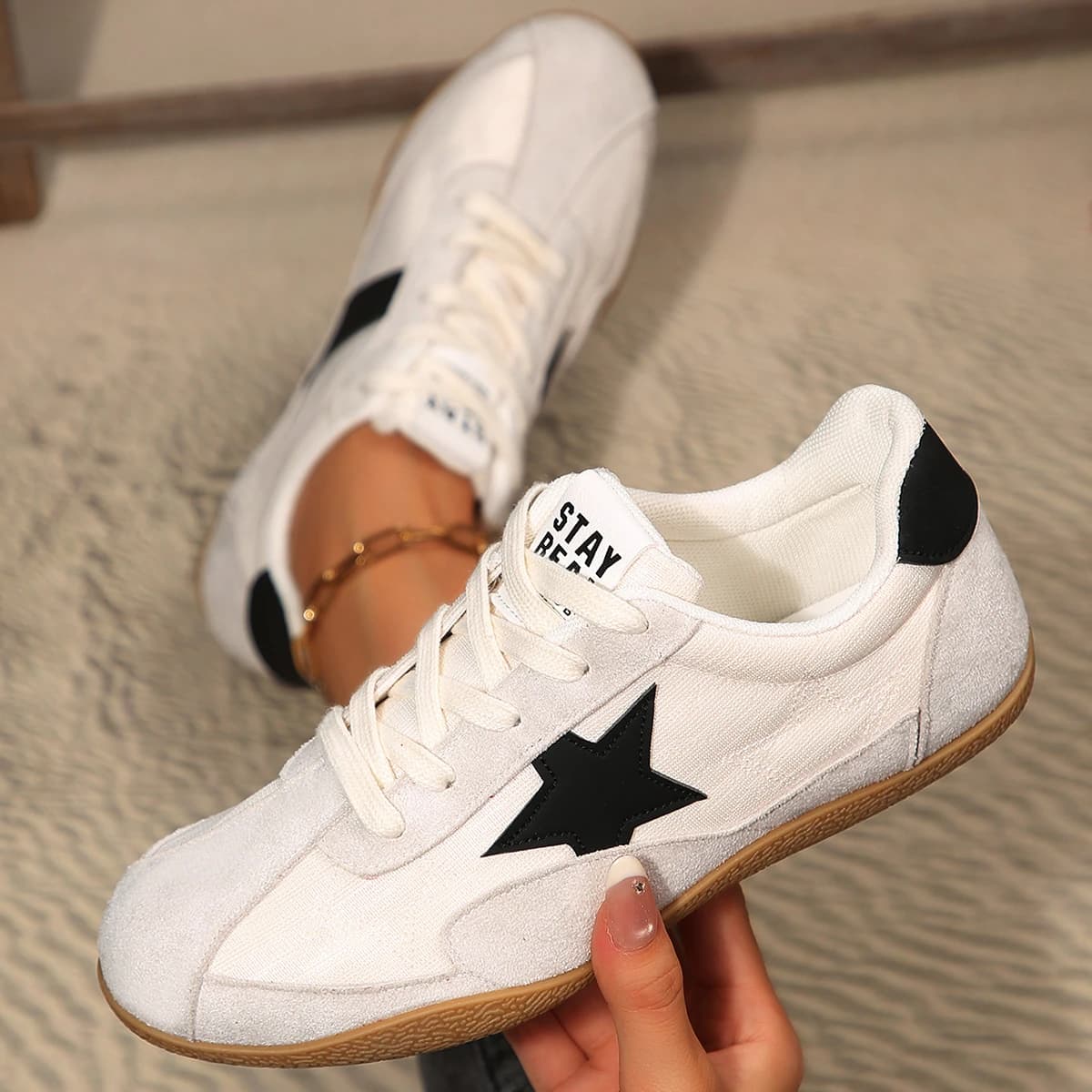 New Women Pattern Canvas Sneakers Women Casual Shoes Women Sneakers Shoes Flat Lace-Up Zapatillas Mujer Chaussure Femme