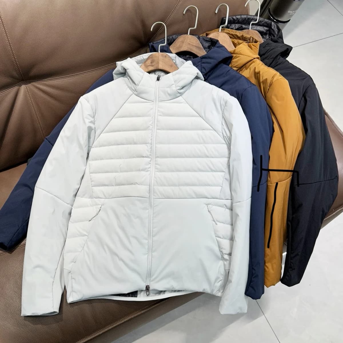 Lightweight Running Men's down Jacket Outdoor Series Sportswear Fashionable Urban Style Youth Casual Daily Wear Windproof Warm