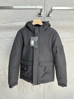 Men's Outdoor Winter Jacket Thickened Cotton Padded Coat Windproof Warm Hooded Workwear Long Zipper Closure  Color