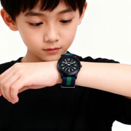 Fashion Women Man Canvas Color Stripes Strap Watches Children 24 Hours Quartz Luminous Pointer Students Cool Waterproof Watches