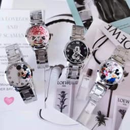2024 Anime figure Steel Mickey Mouse Minnie Kids Student Cartoon Watch Aolly Steel Quartz Watches Clock for Boys Girls Gift