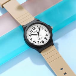 SKMEI 2557 Fashion Quartz Wristwatch 5Bar Waterproof Student Wrist Watch Women Men Fashion Casual Outfit Clock For Raining Day