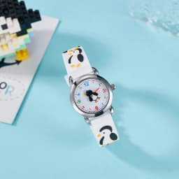 Cute Kids Silicone Watch with 3D Penguin Design Rotate Animal Second Hand Extra Battery Safe for Ages 3+Children Boys Girls Gift