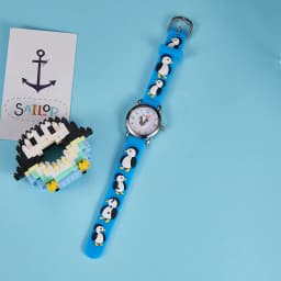 Cute Kids Silicone Watch with 3D Penguin Design Rotate Animal Second Hand Extra Battery Safe for Ages 3+Children Boys Girls Gift