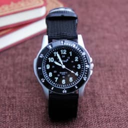 2026 New Canvas Children Boys Fashion Watches Casual Quatrz Adjustable Bracelet Compass Gift Watches Cool Handsome Watches