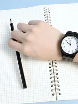 New Black Children Watch Silicone Strap Waterpoof Classic Analog Kids Wristwatch Men Women Waterproof Watches