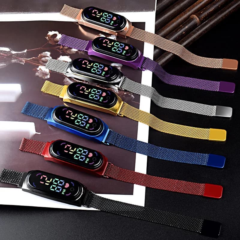 New Magnetic LED Electronic Watch, Student Sports Alloy Bracelet, Gift Children's Electronic Watch