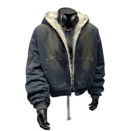 Men's Vintage Washed Denim Jacket with Faux Fur Hood Oversized Warm Bomber Coat Casual Streetwear Workwear Overcoat Outerwear