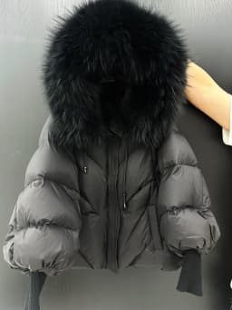 Janveny2026 New Winter Large Real Fur Hooded Puffer Jacket Women Thicken Warm Knitted Sleeve Coat White Duck Down Mid Long Parka