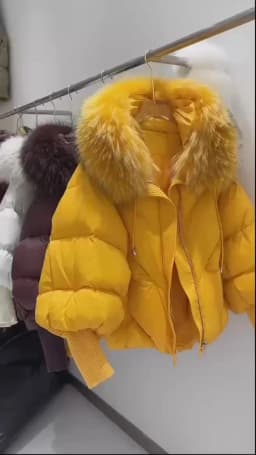 Janveny2026 New Winter Large Real Fur Hooded Puffer Jacket Women Thicken Warm Knitted Sleeve Coat White Duck Down Mid Long Parka