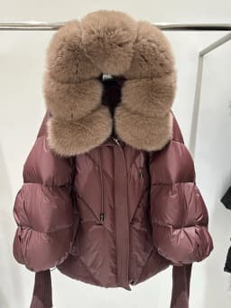 Janveny2026 New Winter Large Real Fur Hooded Puffer Jacket Women Thicken Warm Knitted Sleeve Coat White Duck Down Mid Long Parka