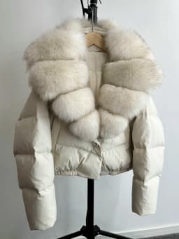 Janveny Big Natural Fox Fur Coat Women 2025 Autumn Winter Female Parkas 90% White Duck Down Jacket Feather Short Puffer Coat