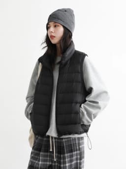 CHIC VEN New Women Down Coats Sleeveless Lightweight 90 White Duck Down Stand Up Collar Female Down Vest Autumn Winter 2026