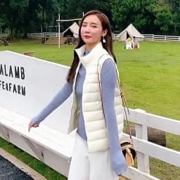 2026 White Duck Down Jacket Women Vest Autumn Winter Sleeveless Waistcoat Warm Lightweight Puffer Jacket Female Tops Outwear