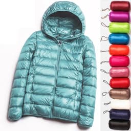 90% Ultra-light Thin Down Jacket Women 2025 Autumn Winter Slim Short Hooded Warm White Duck Down Coat Women Outerwear