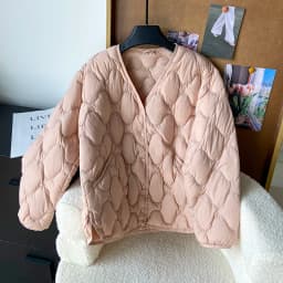 Lagabogy 2025 New Autumn Winter Warm Puffer Coat Women Light Thin 90%White Duck Down Jacket Female Short Single Breasted Outwear