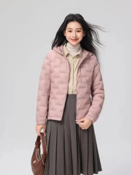 2026 Women's Winter Hooded Coat 90% Duck down Filled Ultra Light Warm Fashion Jacket Autumn Parkas Windbreaker