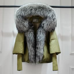 Lagabogy 2025 Winter Women Warm White Duck Down Jacket Loose Hood Puffer Coat Natural Real Fox Fur Collar Thick Luxury Outerwear