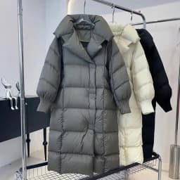 Lagabogy 2025 New Winter Women 90% White Duck Down Long Jackets Thicken Puffer Coat Female Loose Single Breasted Warm Parkas