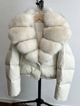 Lagabogy 2025 Big Real Fox Fur Collar New Winter Women Puffer Jacket 90% White Duck Down Coat Female Single Breasted Warm Parkas