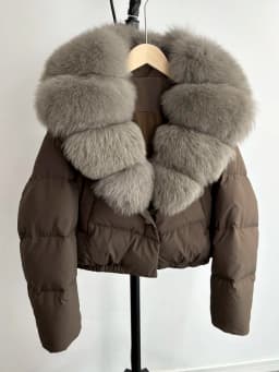 Lagabogy 2025 Big Real Fox Fur Collar New Winter Women Puffer Jacket 90% White Duck Down Coat Female Single Breasted Warm Parkas