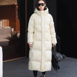 Winter Warm Hooded Loose High-Quality Thick Women Down Jacket 2025 New Temperament Solid Color Goose Down Women Down Jacket H491