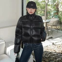 Fashionable Short down Cotton Jacket Women's Loose Fit Small Size Bread Style Coat Straight Tube Long Sleeve Zipper Closure
