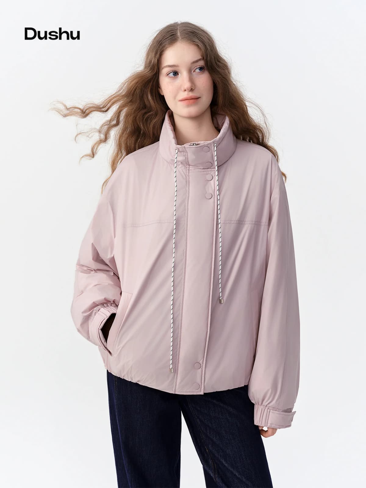 DUSHU Women Windproof Warm Pink Down Jacket with Elastic Hem 2026 Winter New Loose Fit Stylish Outerwear White Duck Down Filled