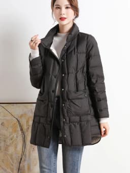 Janveny 2025 New Winter Women Lightweight 90% White Duck Down Jacket Ultra Light Warm Loose Puffer Feather Coat Female Parkas