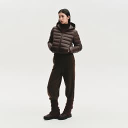 BOSIDENG Women Short Cropped Hooded Down Jacket Lightweight Quilted Puffer Coat Portable Warm Daily Outerwear