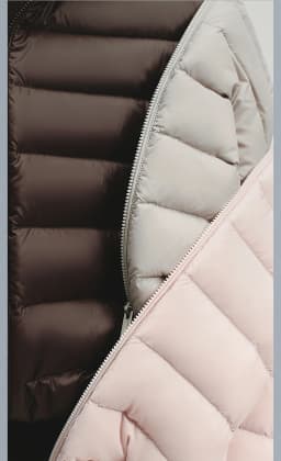 BOSIDENG Women Short Cropped Hooded Down Jacket Lightweight Quilted Puffer Coat Portable Warm Daily Outerwear