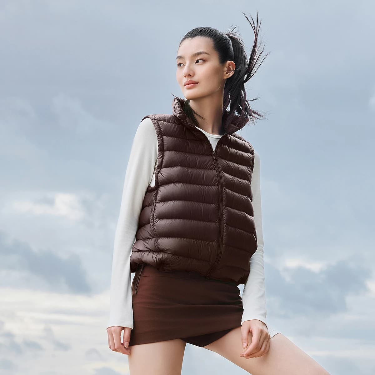 `BOSIDENG Women's Down Vest Sleeveless Puffer Jacket Lightweight Stand Collar Winter Warm Gilet Casual Outerwear`